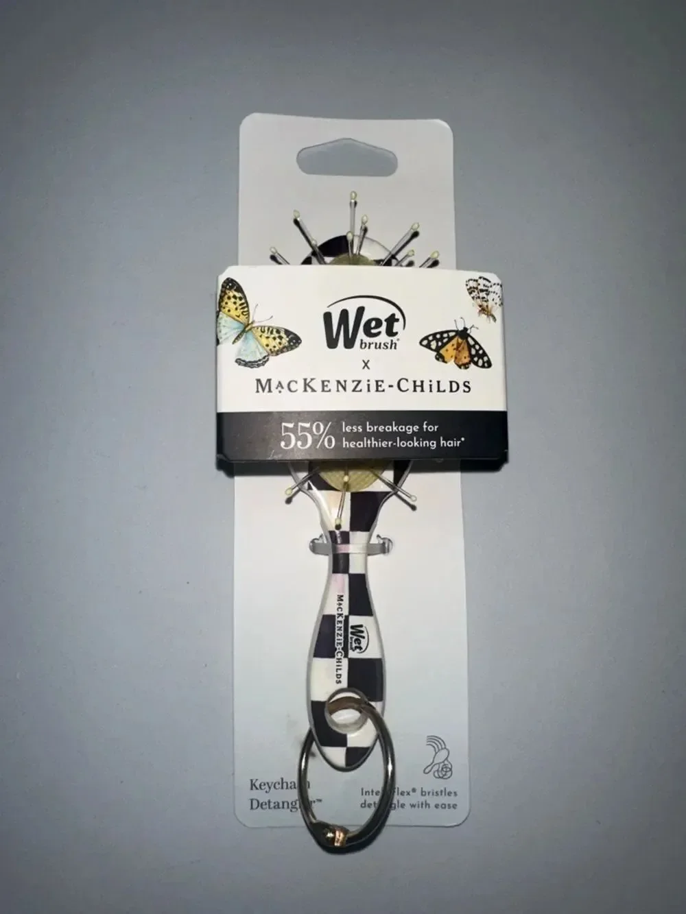 Wet brush x Mackenzie-Childs Keychain Detangler Brush White Black Courtly Check